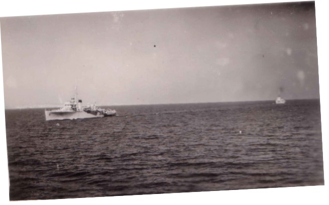 Picture of minesweepers in Convoy
